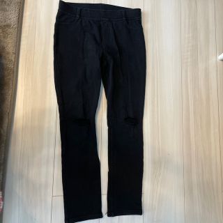 エイチアンドエム(H&M)のH&M 黒ダメージパンツ　140(パンツ/スパッツ)