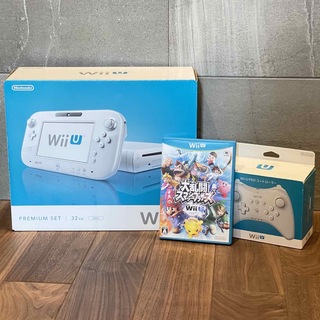 ウィーユー(Wii U)のWiiU プレミアムセット　コントローラー、ソフト付き(家庭用ゲーム機本体)
