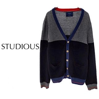 ステュディオス(STUDIOUS)のSTUDIOUS【美品】バイカラー  長袖 ニット カーディガン(カーディガン)