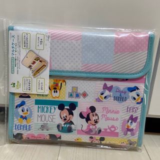 ディズニー(Disney)のディズニー☆マルチケース／ジャバラ　（パッチワーク）♡新品未使用♡(母子手帳ケース)