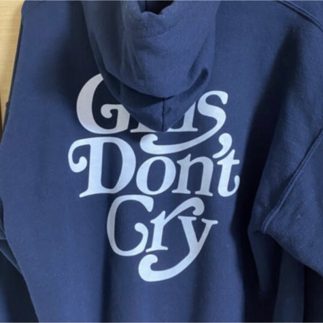 girls don't cry  Navy パーカー　L メンズのトップス(パーカー)の商品写真