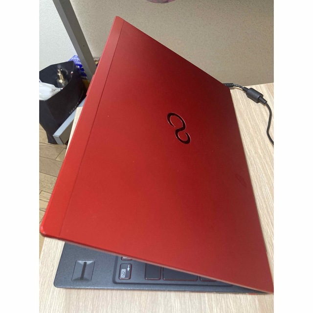 パソコン　富士通LAPTOP-25RQKD72 値引きしました！