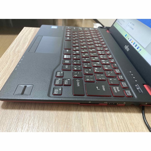 パソコン　富士通LAPTOP-25RQKD72 値引きしました！