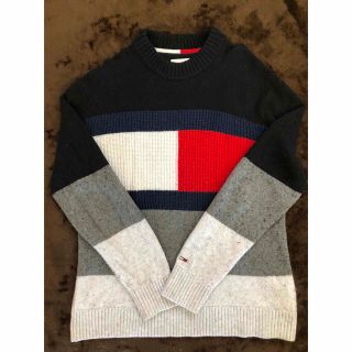 トミー(TOMMY)の【美品】Tommy セーター(ニット/セーター)