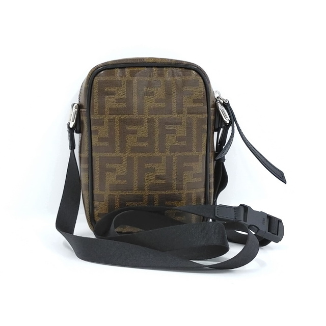FENDI - FENDI ショルダーバッグ 斜め掛け ズッカ柄 レザー FENDI - FENDI ショルダーバッグ 斜め掛け ズッカ柄 レザー