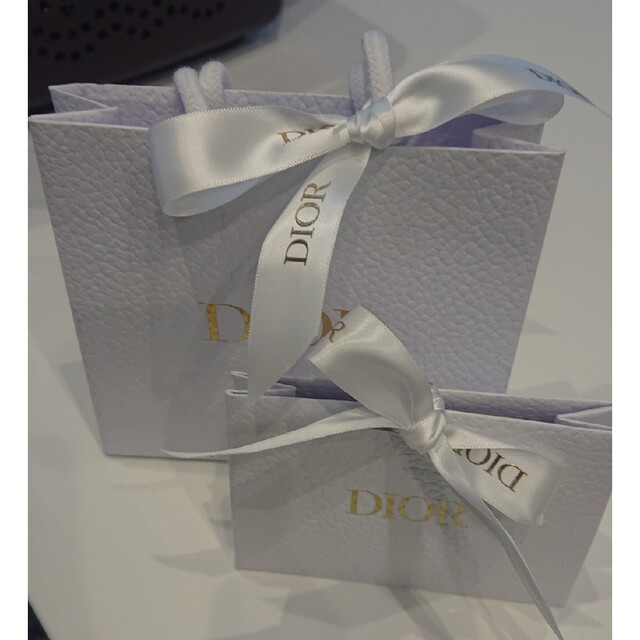 Dior(ディオール)のDior アディクト リップ グロウ 新品未使用 コスメ/美容のベースメイク/化粧品(リップグロス)の商品写真