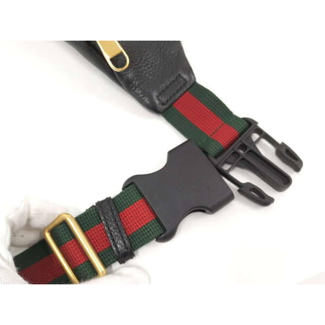 GUCCI ボディバッグ ウエストポーチ シェリーライン ロゴ GUCCI ボディバッグ ウエストポーチ シェリーライン ロゴ
