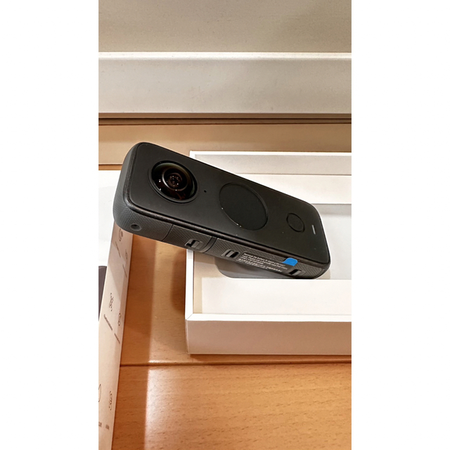 insta360 one x2 360度カメラ アクションカメラ スマホ/家電/カメラのカメラ(ビデオカメラ)の商品写真