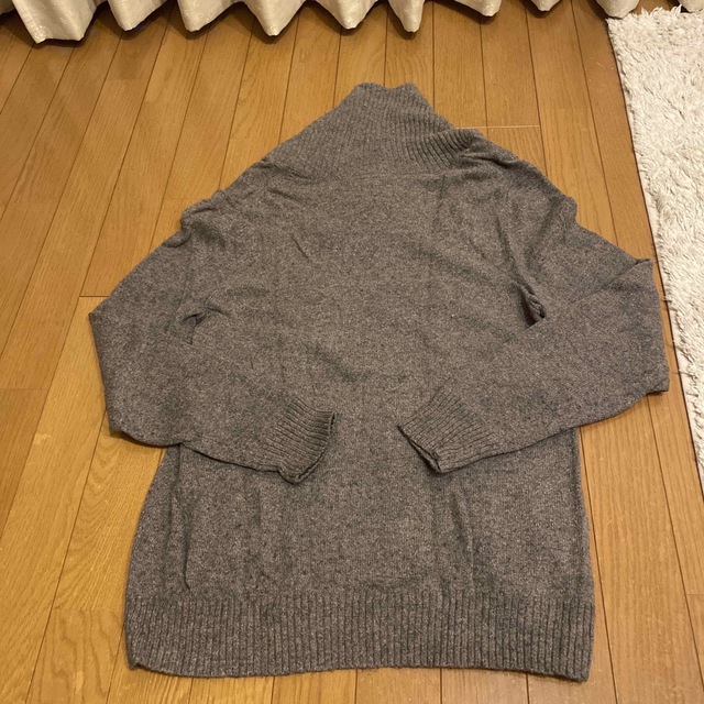 GAP(ギャップ)のGAP  メンズ　セーター　グレー　M メンズのトップス(ニット/セーター)の商品写真