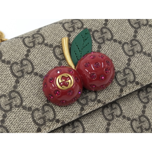 GUCCI チェリー付き GGスプリーム チェーンショルダー ポシェット