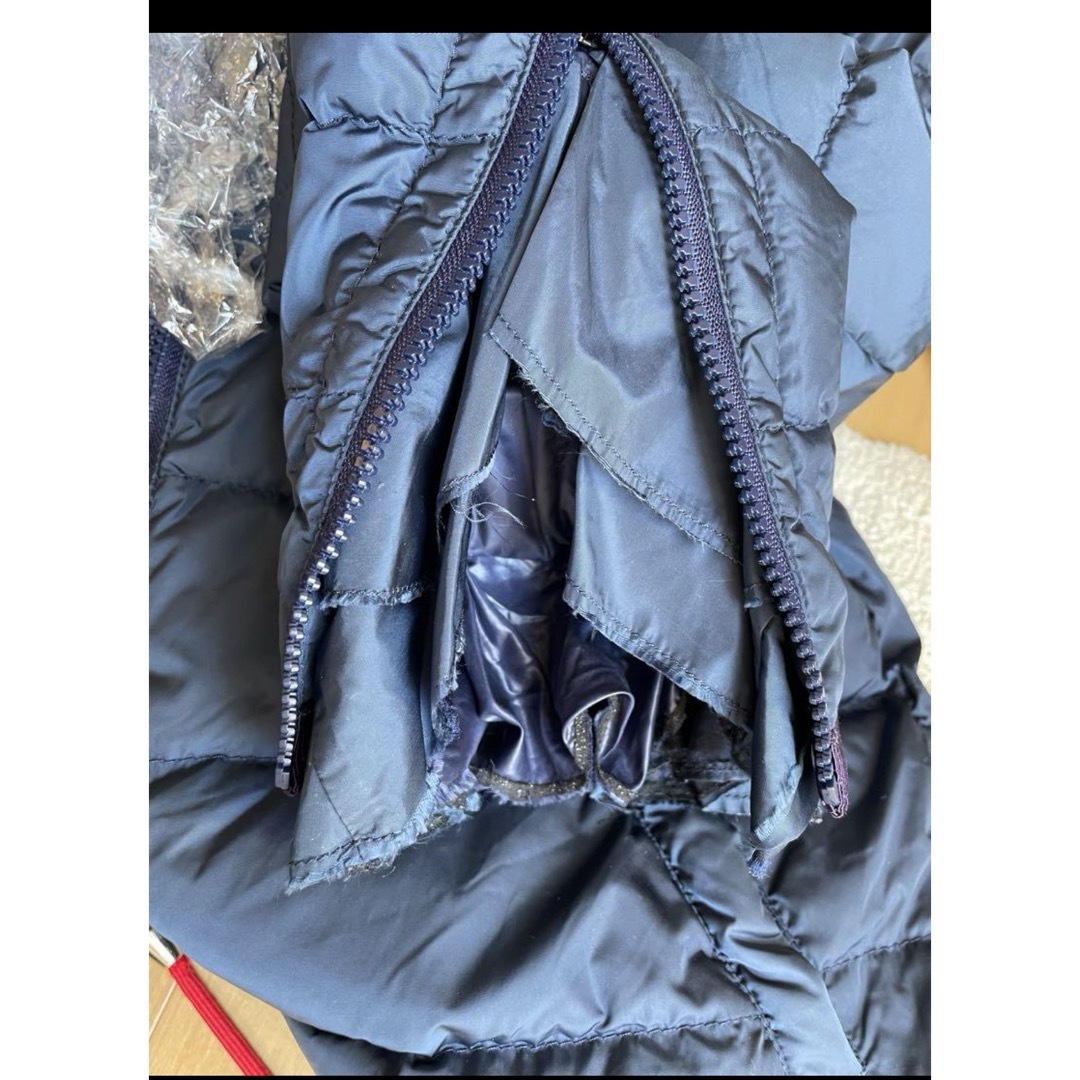MONCLER(モンクレール)のモンクレール　sacai SERICA ダウン　ジャケット　ネイビー　サイズ 2 レディースのジャケット/アウター(ダウンジャケット)の商品写真