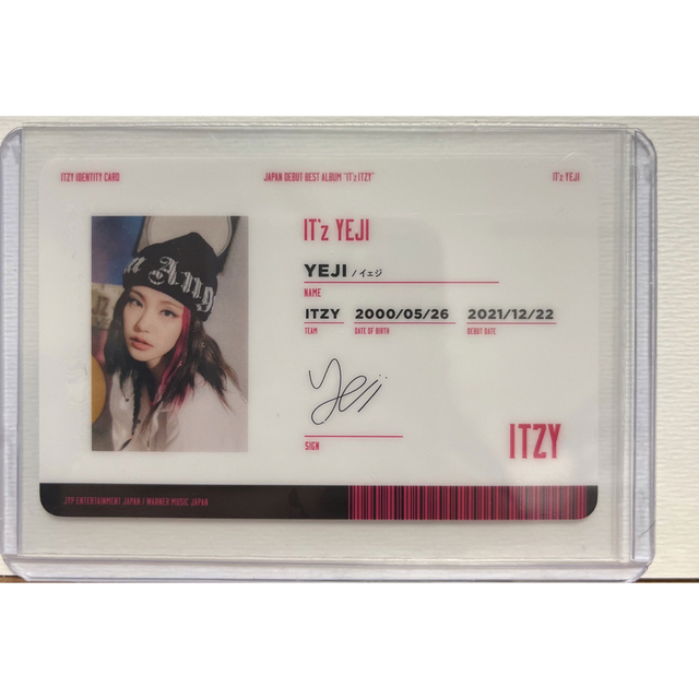 ITZY(イッチ)のIT'z ITZY イェジ トレカ エンタメ/ホビーのCD(K-POP/アジア)の商品写真