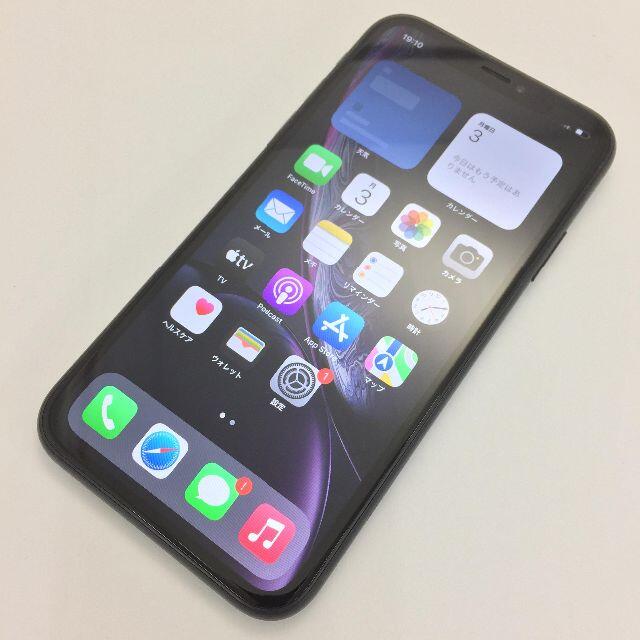 【B】iPhone XR/64GB/357377093993260SIMフリーdocomo