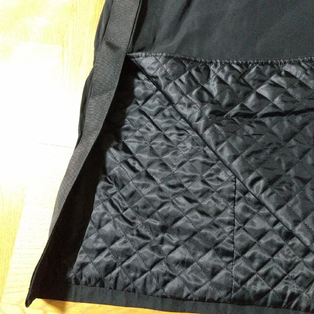 黒 ロングスカート キルティング レディースのスカート(ロングスカート)の商品写真