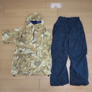 中古 241 TWO FOR ONE スノーボードウェア Mサイズ 上下セット