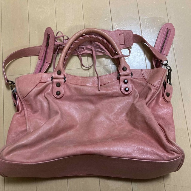 Balenciaga(バレンシアガ)のBALENCIAGA.PARIS レディースのバッグ(ハンドバッグ)の商品写真