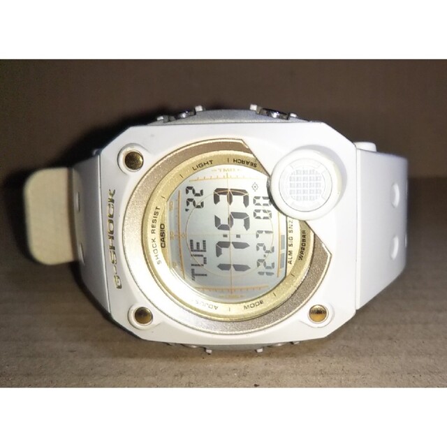 G-SHOCK(ジーショック)の電池新品 CASIO カシオ G-SHOCK G-8001G デジタル 腕時計 メンズの時計(腕時計(デジタル))の商品写真