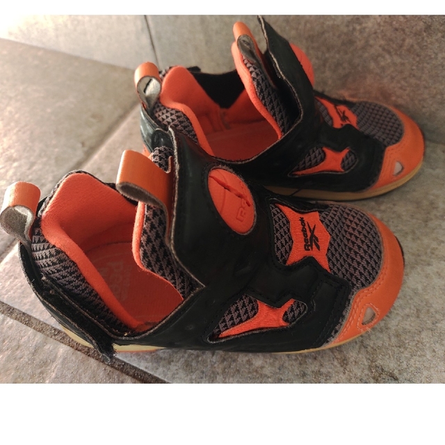 Reebok(リーボック)のReebok　子供　スニーカー　13.5センチ キッズ/ベビー/マタニティのベビー靴/シューズ(~14cm)(スニーカー)の商品写真