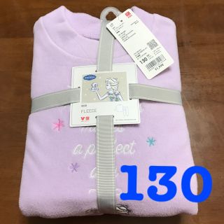 ユニクロ(UNIQLO)のUNIQLO アナ雪 フリースセット 130 新品(パジャマ)