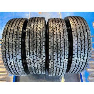 A4等級以上 BISON 15インチ スタッドレス E25キャラバン、NV