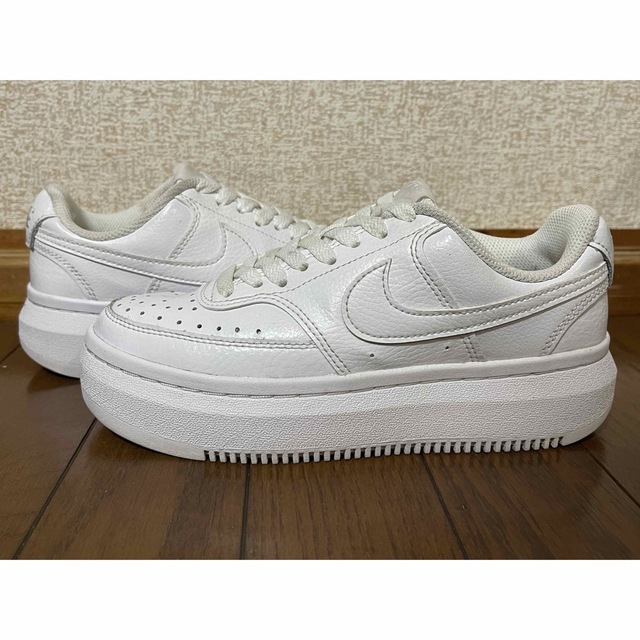 NIKE COURT VISION ALTA LTR 23.5cm