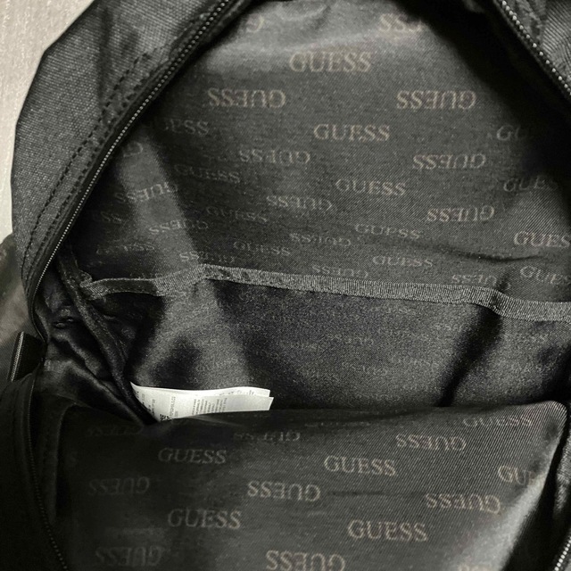 GUESS(ゲス)のguess  ゲス　リュック レディースのバッグ(リュック/バックパック)の商品写真