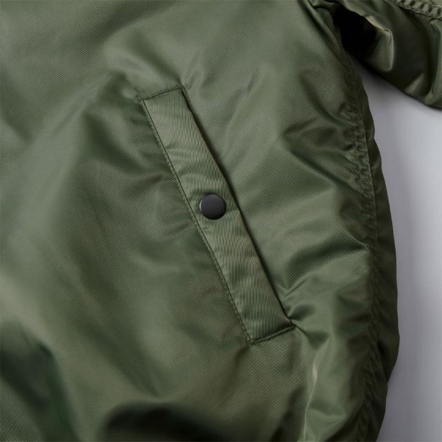 MA-1 ジャケット 中綿入り 厚手 保温 MA1 ブルゾン 無地 XL 紺 メンズのジャケット/アウター(ミリタリージャケット)の商品写真