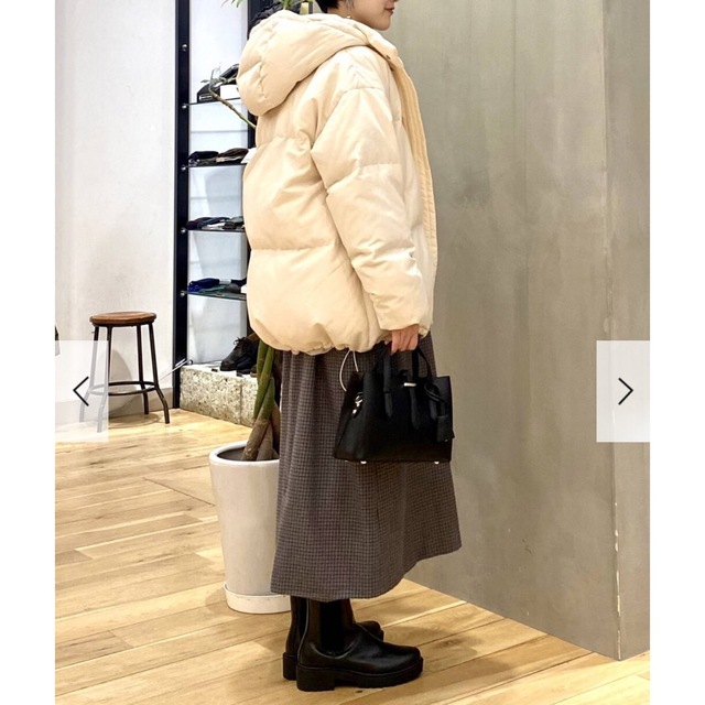 銀座店で購入 アーバンリサーチドアーズ ダウンミドルジャケット www