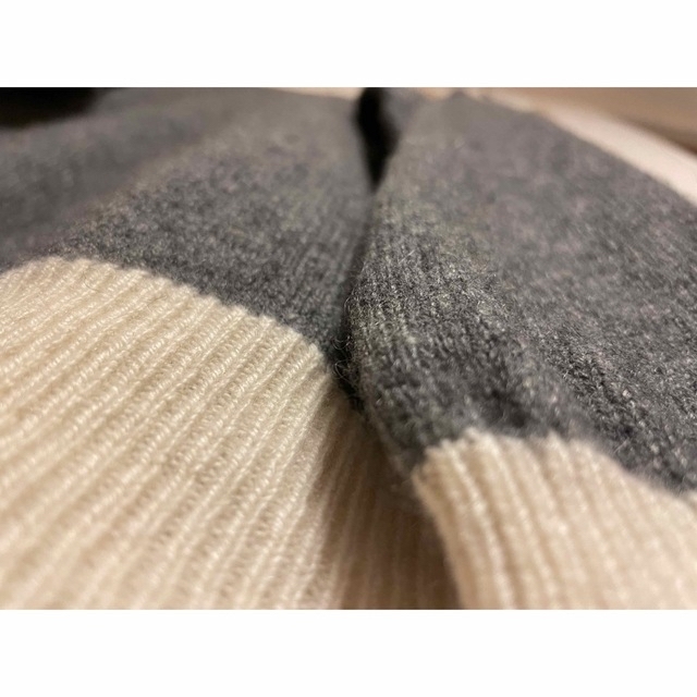 カシミヤ ニット FINE  WOOLS SPUN IN SCOTLAND L レディースのトップス(ニット/セーター)の商品写真