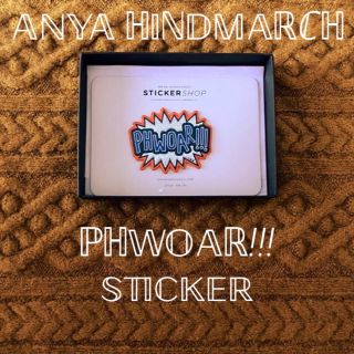 アニヤハインドマーチ(ANYA HINDMARCH)のアニヤハインドマーチ★PHWOAR！★ステッカー(ショルダーバッグ)