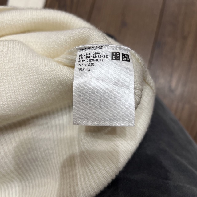 UNIQLO(ユニクロ)のUNIQLO  エクストラファインメリノリブタートルネックセーター レディースのトップス(ニット/セーター)の商品写真