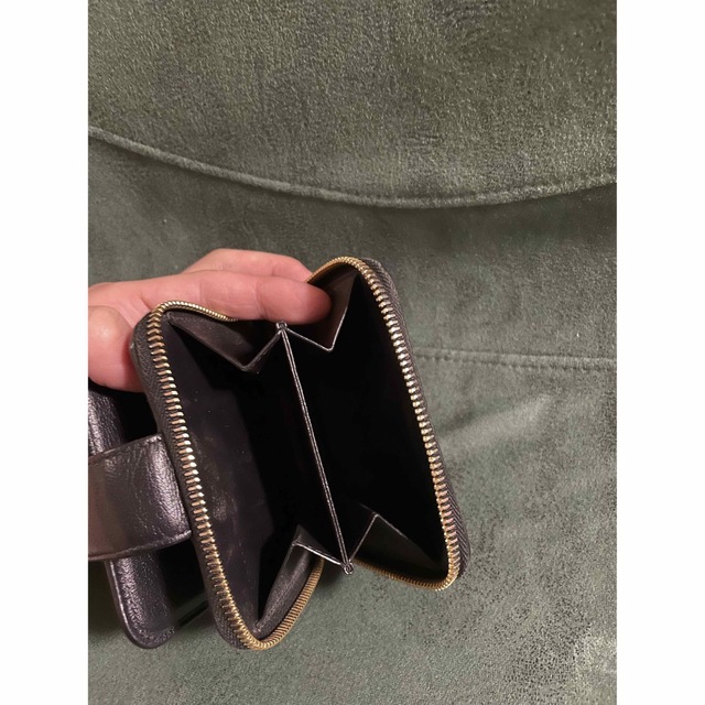 Yves Saint Laurent(イヴサンローラン)のイブサンローラン　財布　二つ折り　黒 レディースのファッション小物(財布)の商品写真