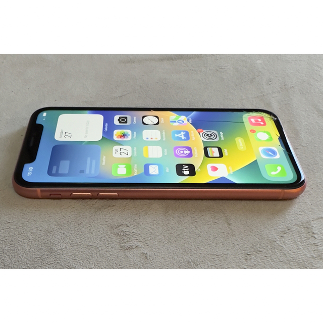 iPhone XR Coral 64 GB SIMフリー