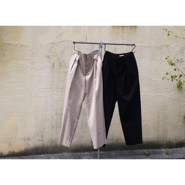 パンツ新品　AURALEEオーラリー　WOOL COTTON TWILL SLACKS