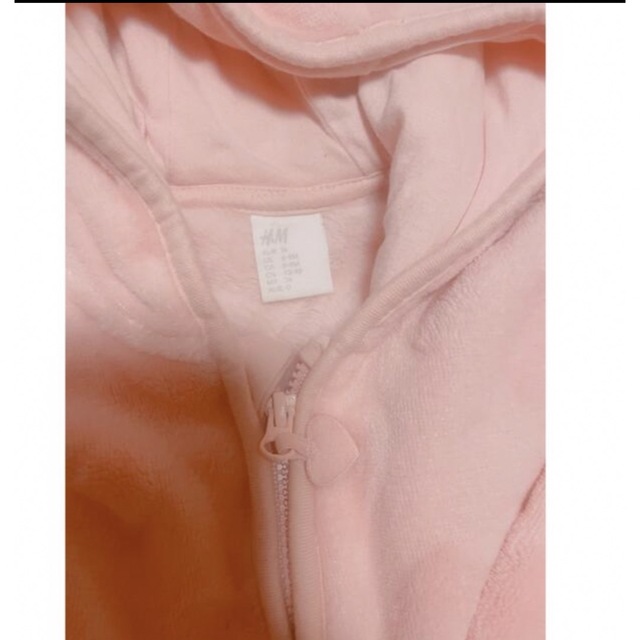 H&M(エイチアンドエム)のもこもこ キッズ/ベビー/マタニティのベビー服(~85cm)(ロンパース)の商品写真