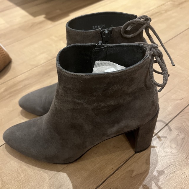 Stuart Weitzman ブーツ　ブーティ