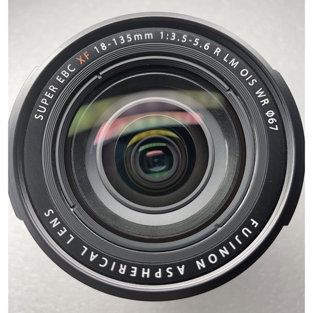 富士フイルム(フジフイルム)のフジノンレンズXF18-135mmF3.5-5.6 R LM OIS WRレンズ スマホ/家電/カメラのカメラ(レンズ(ズーム))の商品写真