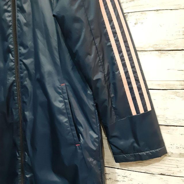 adidas(アディダス)中綿ベンチコート