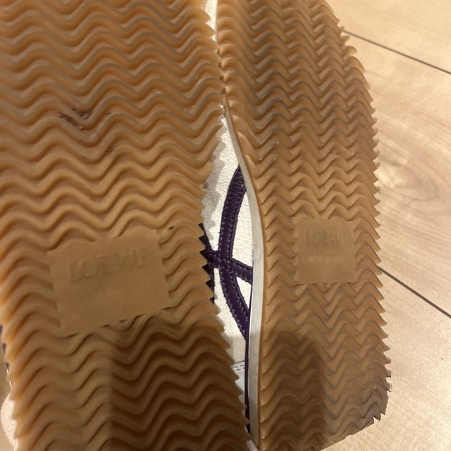 LOEWE(ロエベ)のロエベ　スニーカー　パープル レディースの靴/シューズ(スニーカー)の商品写真