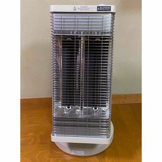 ダイキン(DAIKIN)のダイキンDAIKIN セラムヒート 遠赤外線ERFT11XSE8  2020年製(電気ヒーター)