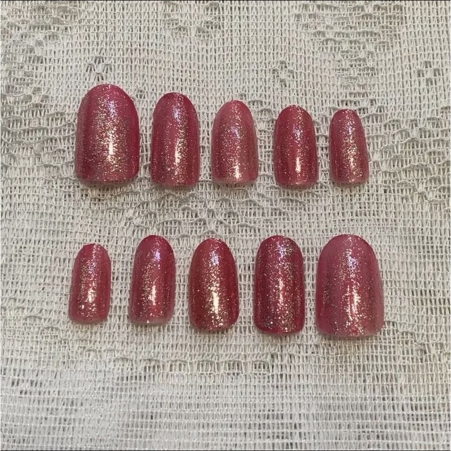 ピンクシルバーラメネイルチップ コスメ/美容のネイル(つけ爪/ネイルチップ)の商品写真
