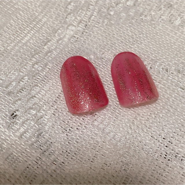 ピンクシルバーラメネイルチップ コスメ/美容のネイル(つけ爪/ネイルチップ)の商品写真
