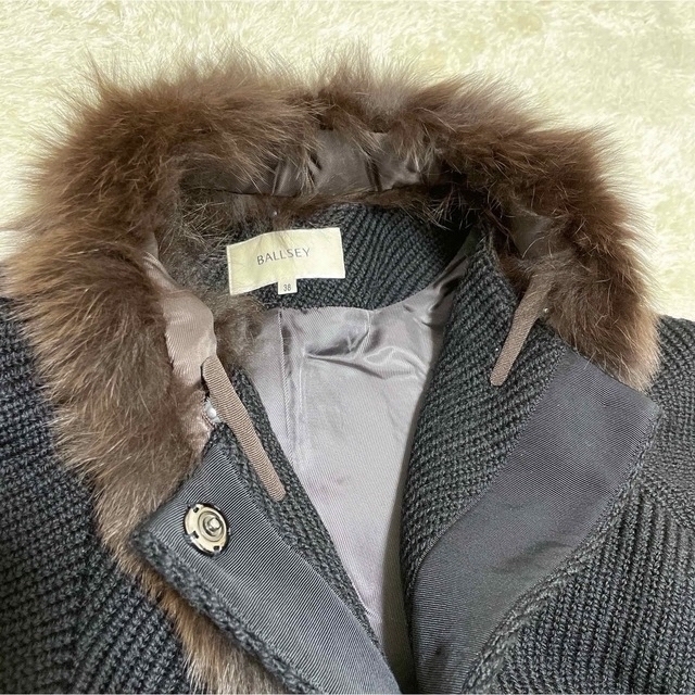 【美品】ボールジィ リアルファー ノーカラーコート トゥモローランド