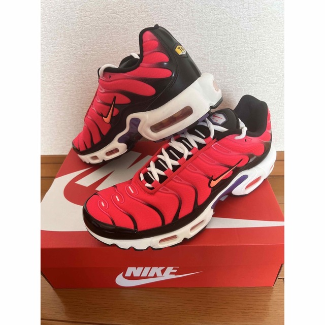 Nike Air Max Plus "Siren Red"靴/シューズ