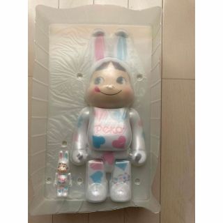 BE@RBRICK - R@BBRICK 着ぐるみ ペコちゃん ハート 100%&400%の通販 by