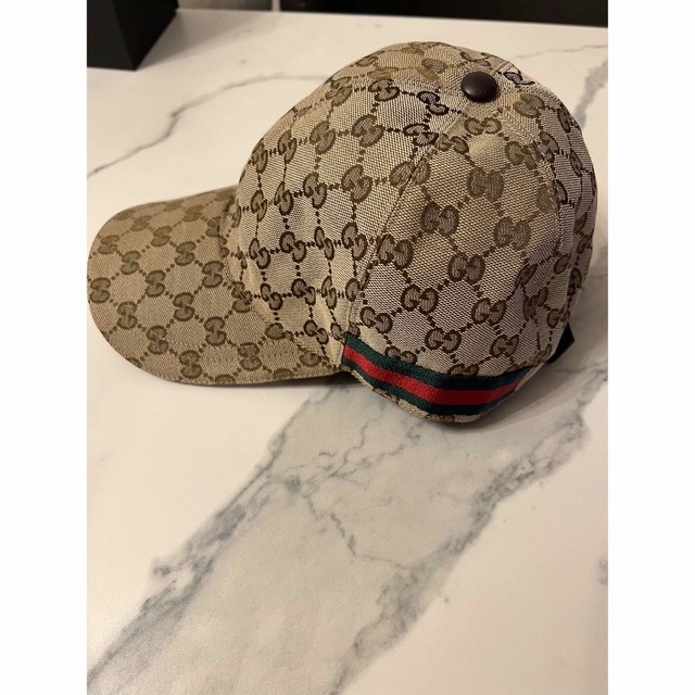 Gucci(グッチ)のGUCCI グッチ　キャップ　帽子 レディースの帽子(キャップ)の商品写真