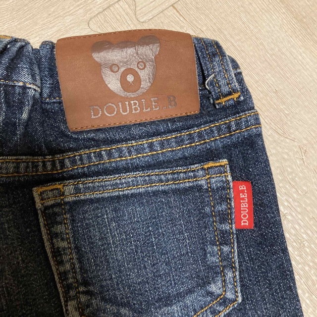 DOUBLE.B(ダブルビー)のDOUBLE.B 90㎝ジーンズ  キッズ/ベビー/マタニティのキッズ服男の子用(90cm~)(パンツ/スパッツ)の商品写真