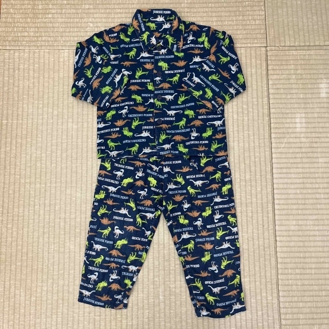 110cm 男の子　服詰め合わせ キッズ/ベビー/マタニティのキッズ服男の子用(90cm~)(Tシャツ/カットソー)の商品写真