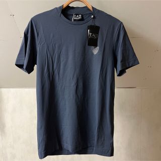 エンポリオアルマーニイーエーセブン(EMPORIO ARMANI EA7)の[未使用]エンポリオアルマーニ EA7 Tシャツ ロゴデザイン❗️(Tシャツ/カットソー(半袖/袖なし))