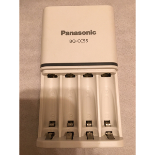 パナソニック(Panasonic)の単3形単4形ニッケル水素電池専用急速充電器(バッテリー/充電器)